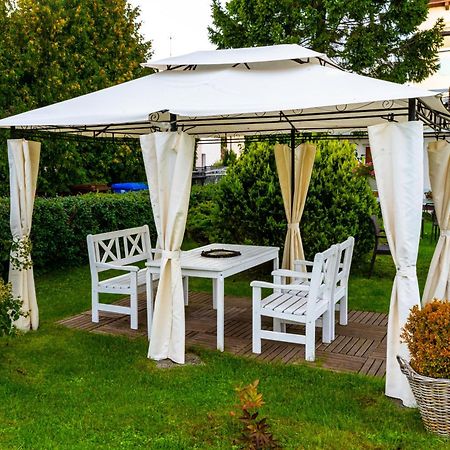 Avista Mielno Hotel Unieście Buitenkant foto