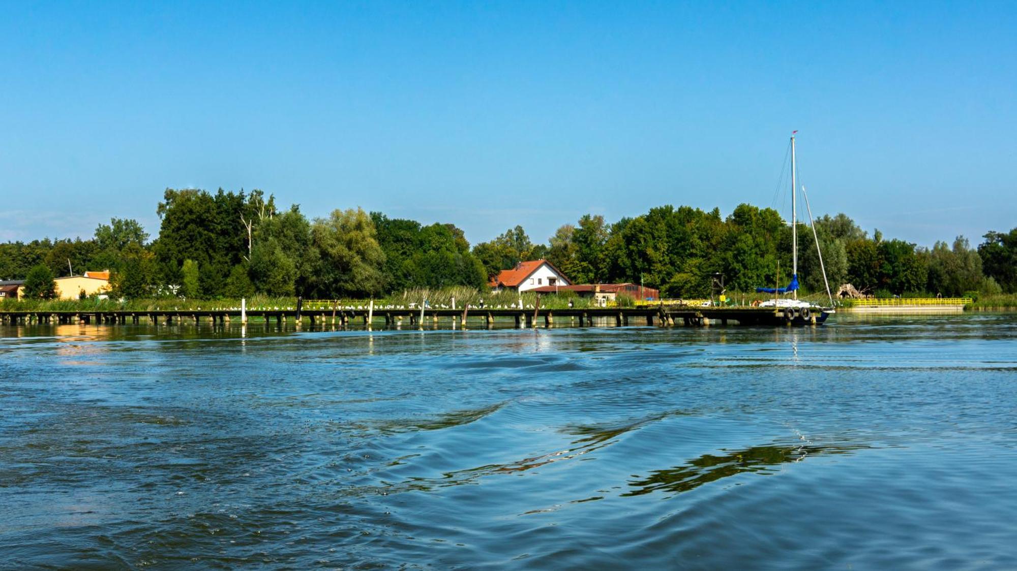 Avista Mielno Hotel Unieście Buitenkant foto